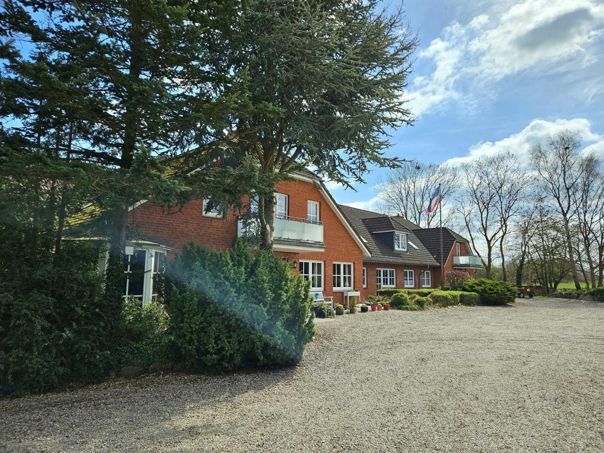 Ferienwohnung "Pappelhof - Whg 4" Grömitz Exterior foto